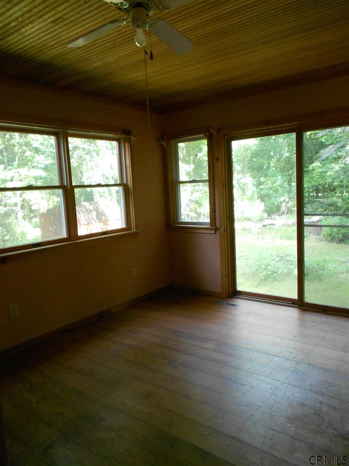 18 Vines Road Charlton, NY 12019 - Photo 8 of 14 Photo 8