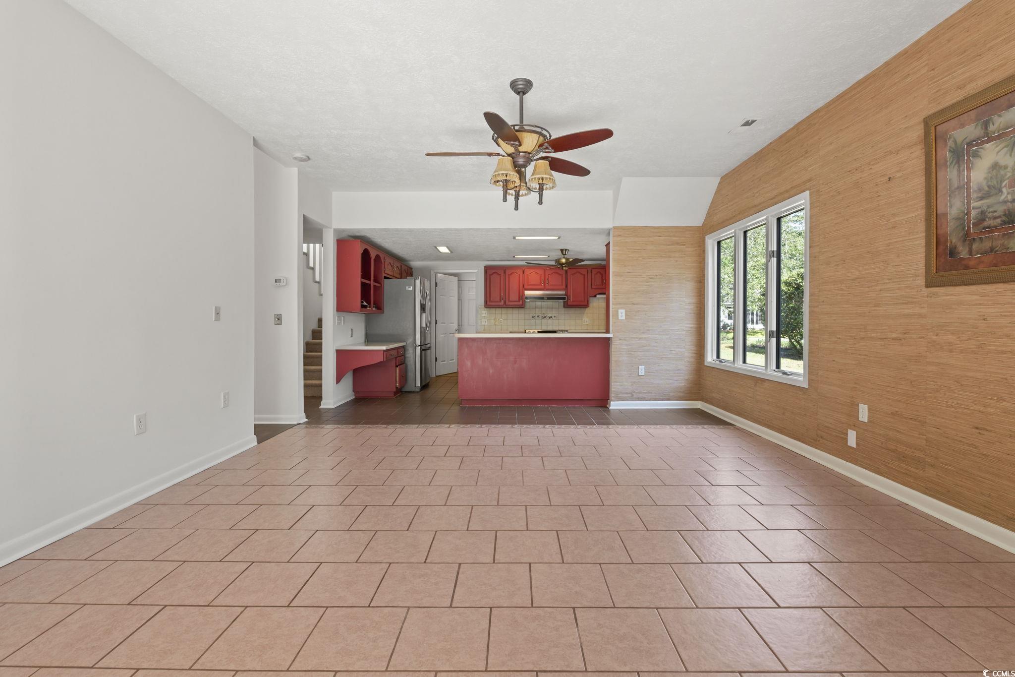 209 Goodson Loop Pawleys Island, SC 29585 - Photo 10 of 40 Gallery Image 10