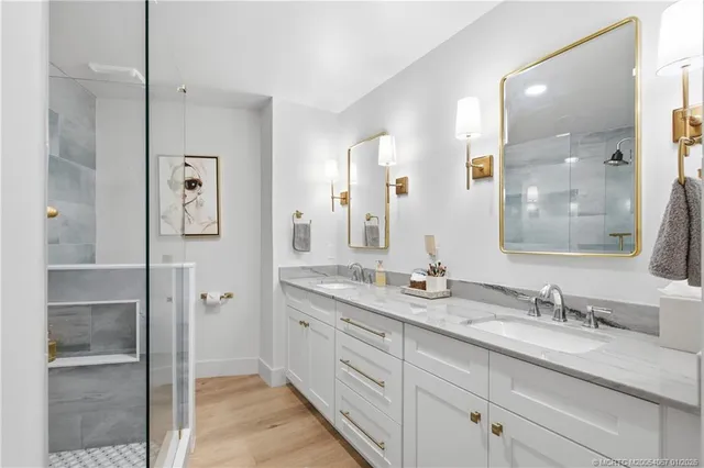 $495,000 | 150 Southeast Four Winds Drive, Unit B208, Stuart, FL 34996