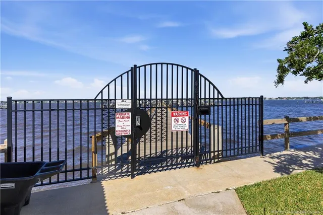 $495,000 | 150 Southeast Four Winds Drive, Unit B208, Stuart, FL 34996