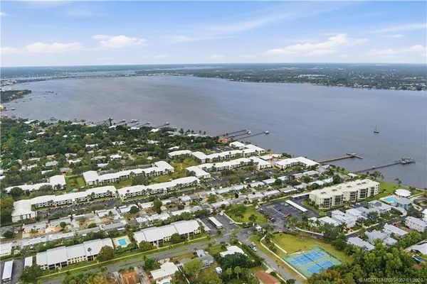 $495,000 | 150 Southeast Four Winds Drive, Unit B208, Stuart, FL 34996