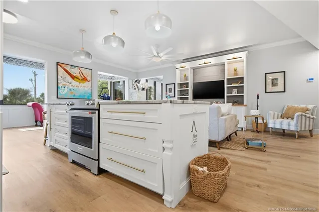 $495,000 | 150 Southeast Four Winds Drive, Unit B208, Stuart, FL 34996