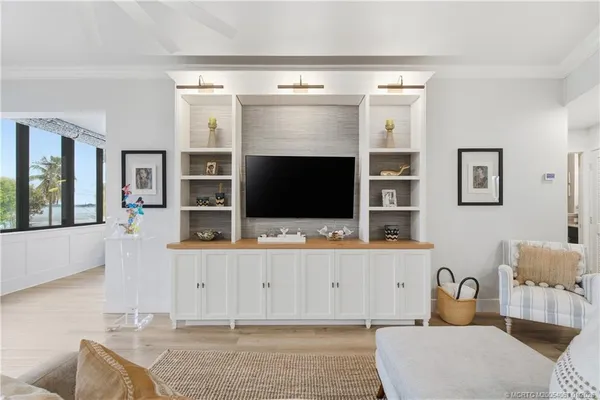 $495,000 | 150 Southeast Four Winds Drive, Unit B208, Stuart, FL 34996