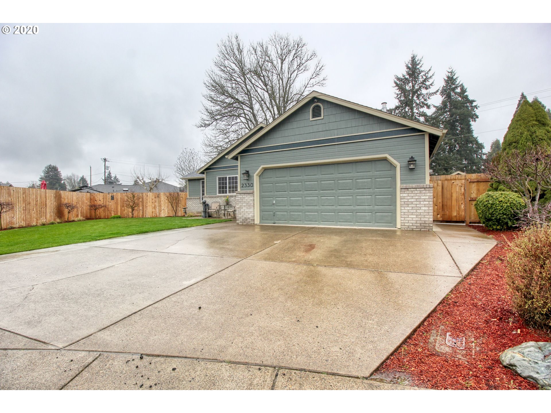 2330 Otto Street Springfield, OR 97477 - Photo 2 of 27