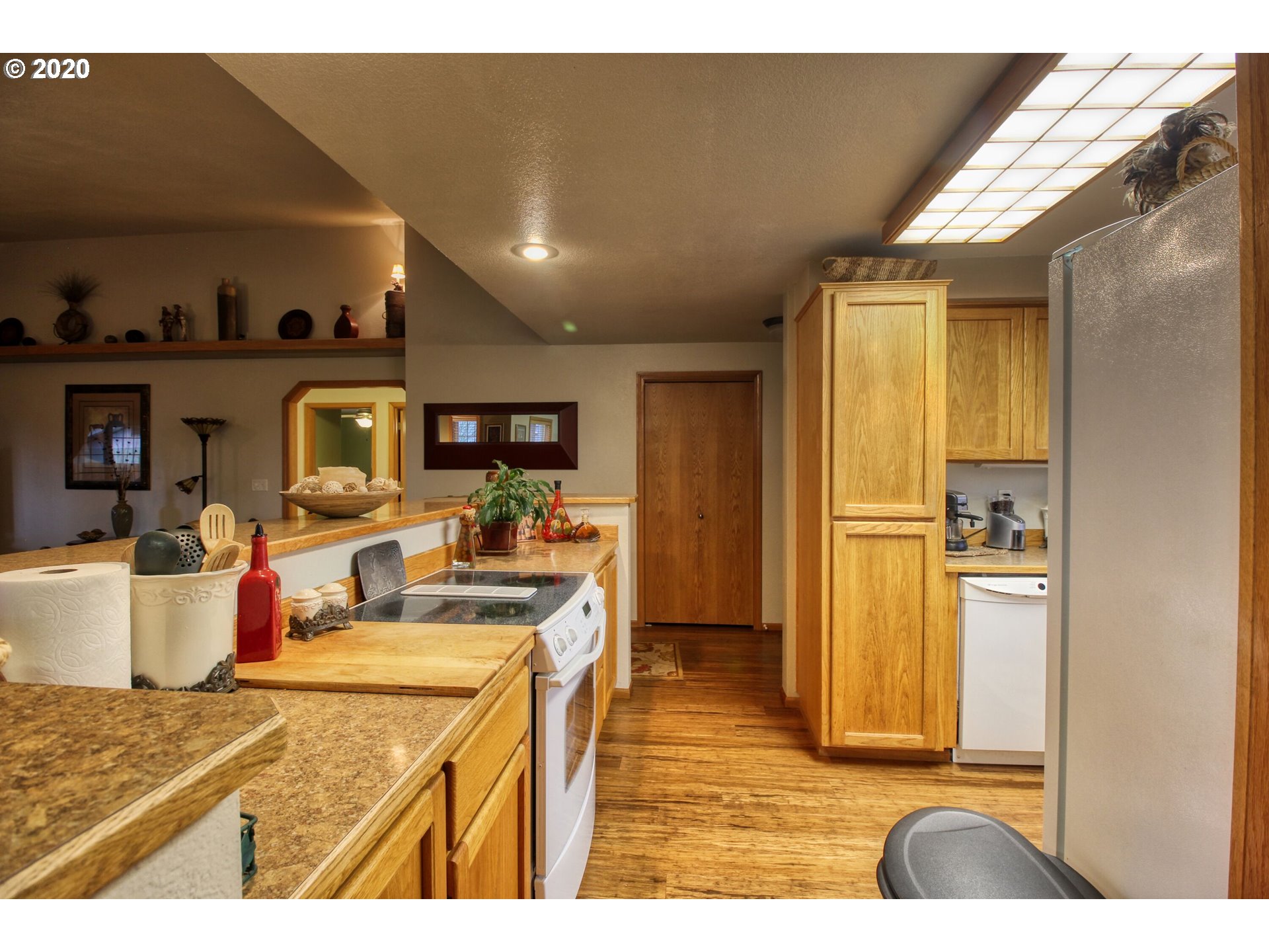 2330 Otto Street Springfield, OR 97477 - Photo 14 of 27