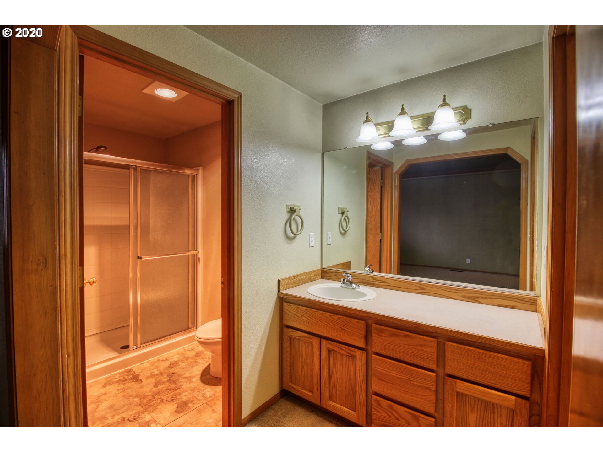 2330 Otto Street Springfield, OR 97477 - Photo 18 of 27