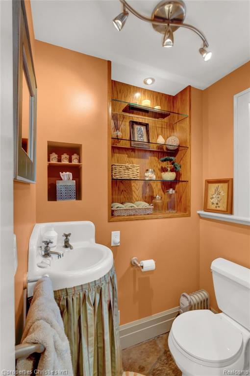 28325 Halsted Road Farmington Hills, MI 48331 - Photo 22 of 50