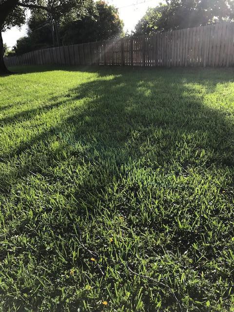 357 Knob Hill Boulevard Boca Raton, FL 33431 - Photo 21 of 26 back yard