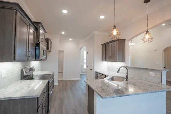 $599,900 | 8 Wofford Estates, Clarksville, TN 37040