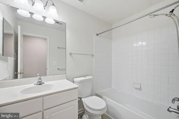 $3,800 | 6046 Smooth Stone Place, Haymarket, VA 20169