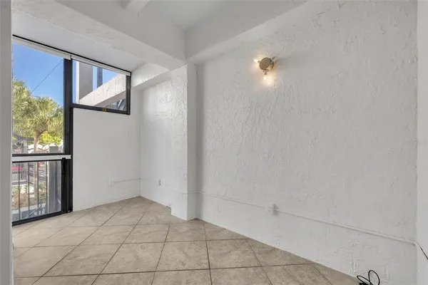 $495,000 | 300 Carolina Avenue, Unit 207, Winter Park, FL 32789