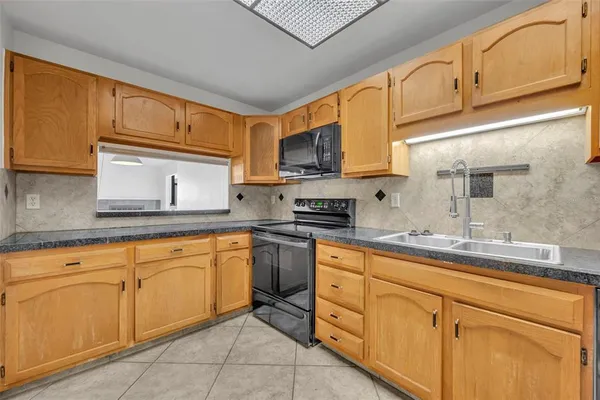 $495,000 | 300 Carolina Avenue, Unit 207, Winter Park, FL 32789