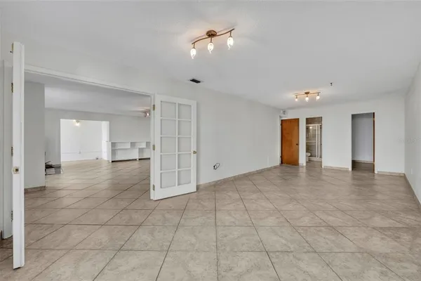 $495,000 | 300 Carolina Avenue, Unit 207, Winter Park, FL 32789