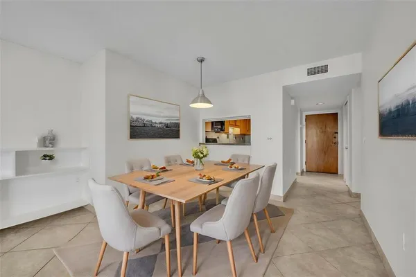 $495,000 | 300 Carolina Avenue, Unit 207, Winter Park, FL 32789