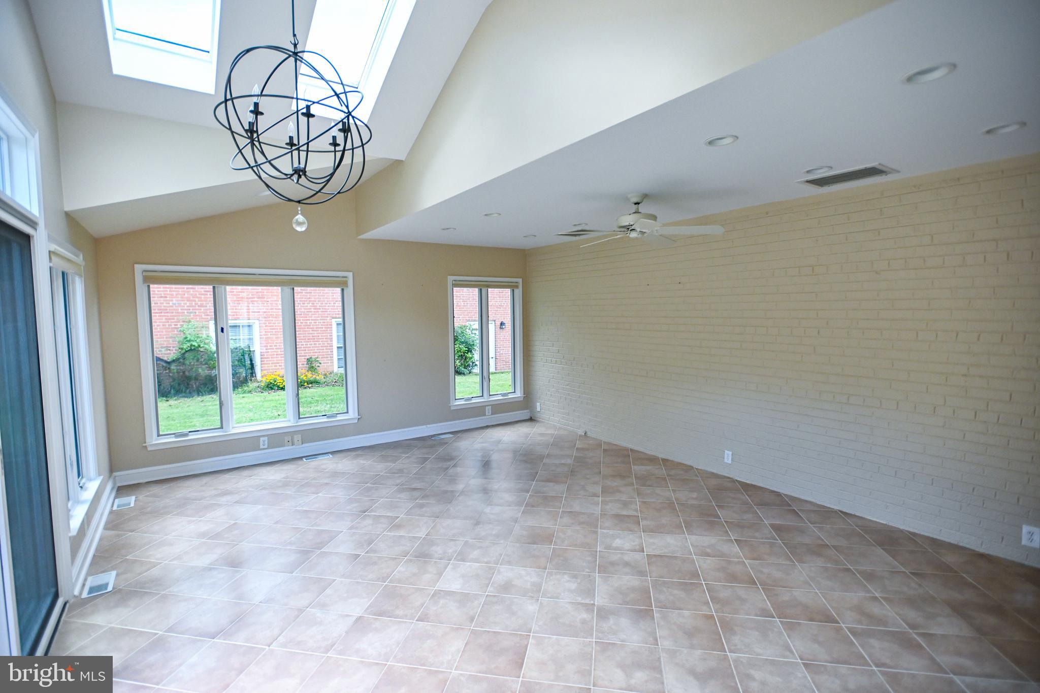 8031 Glendale Road Chevy Chase, MD 20815 - Photo 34 of 72 All Season Sun Room