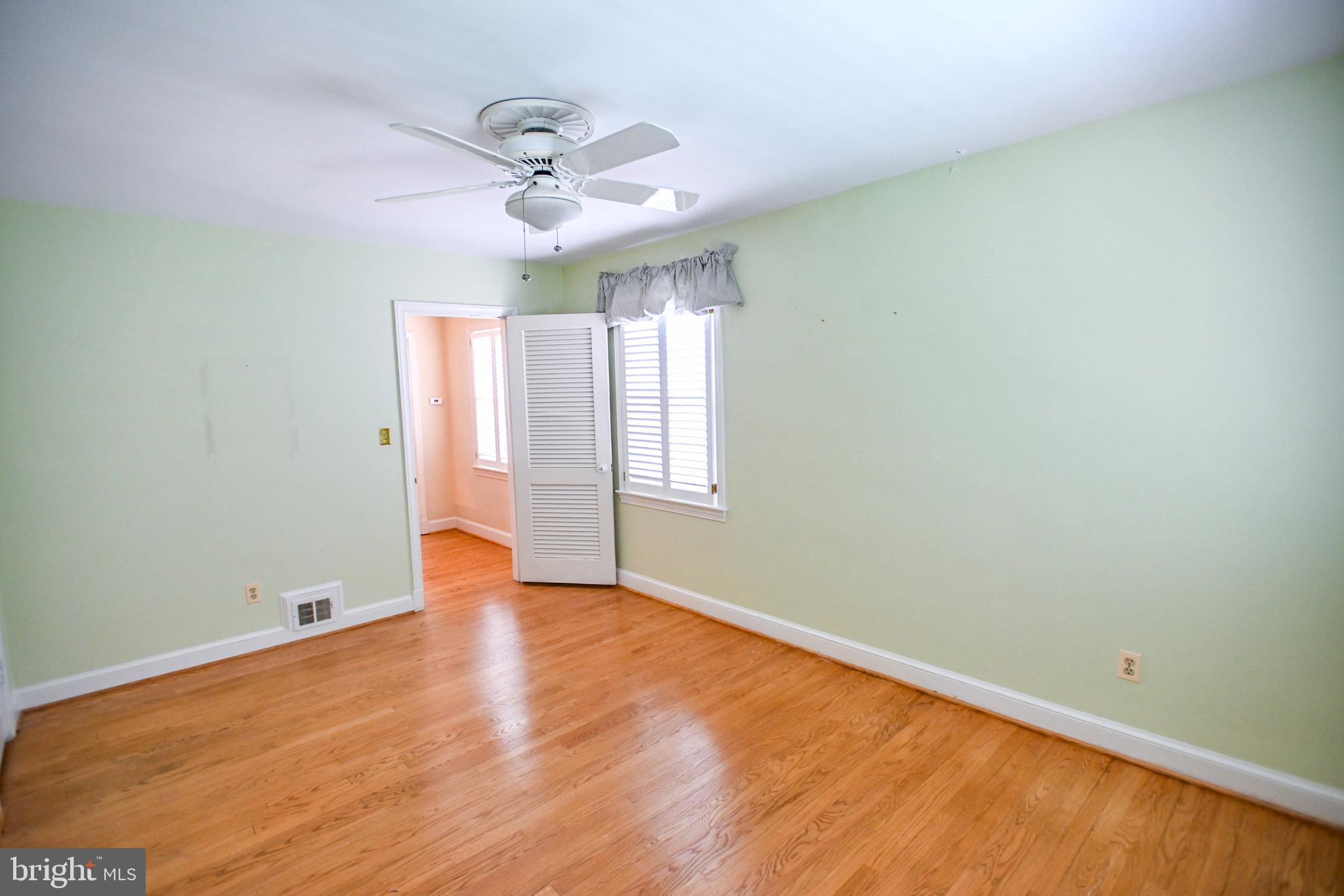 8031 Glendale Road Chevy Chase, MD 20815 - Photo 48 of 72 2nd Bedroom