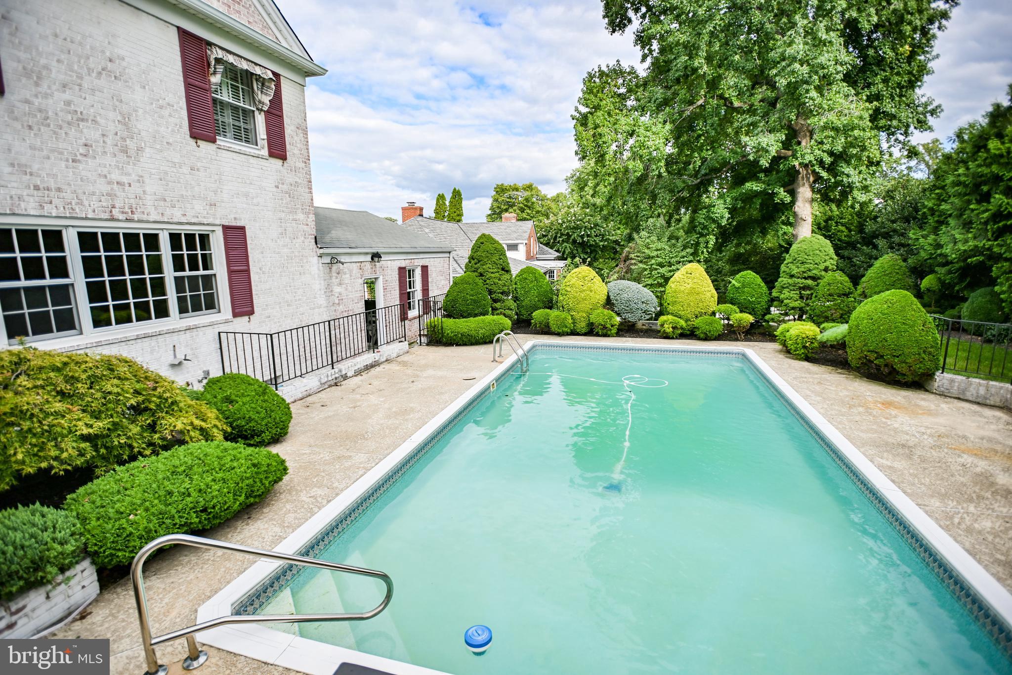8031 Glendale Road Chevy Chase, MD 20815 - Photo 66 of 72 In-Ground Pool
