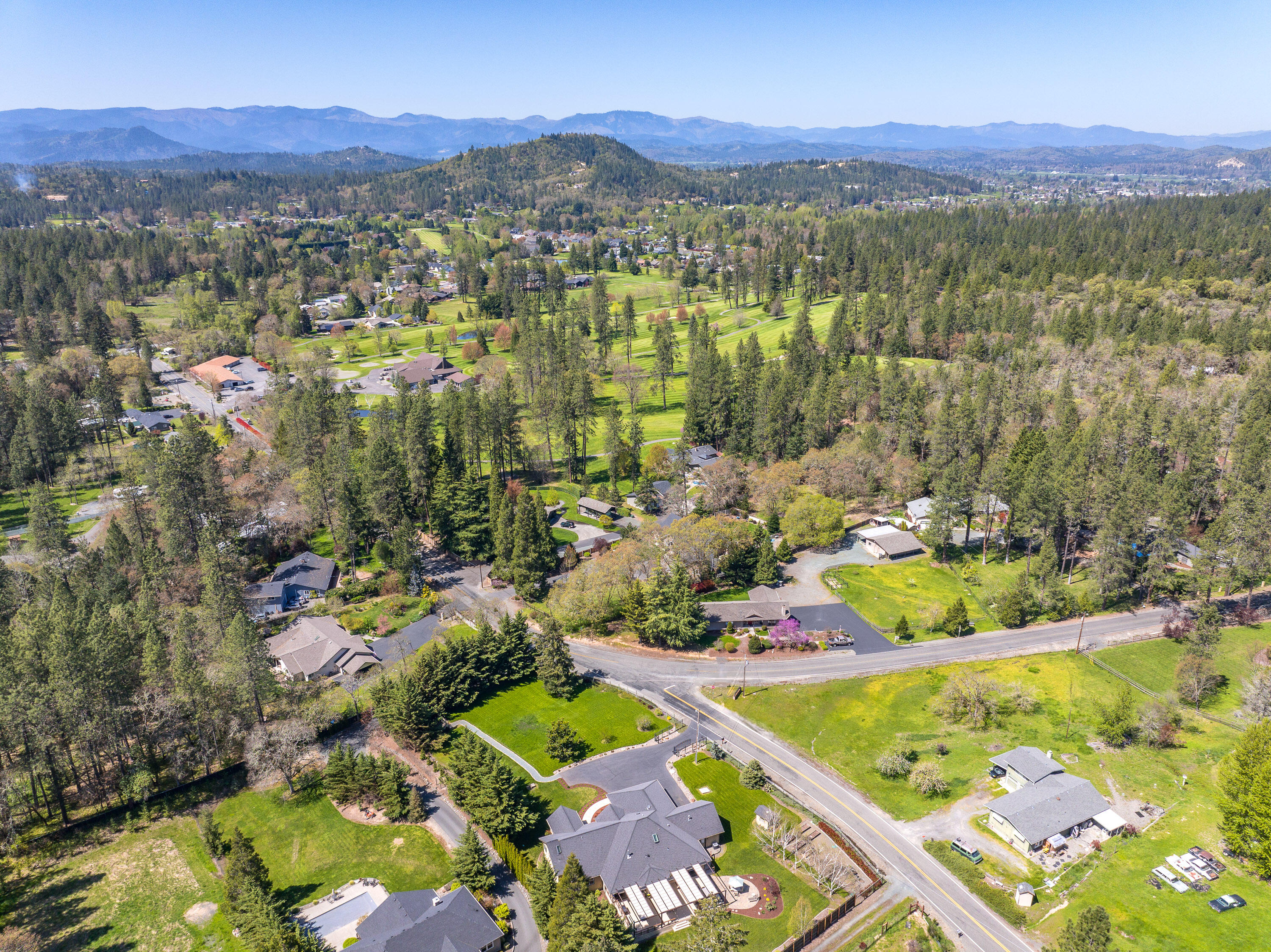 449 South Espey Road Grants Pass, OR 97527 - Photo 61 of 68 449SEspeyRd-061