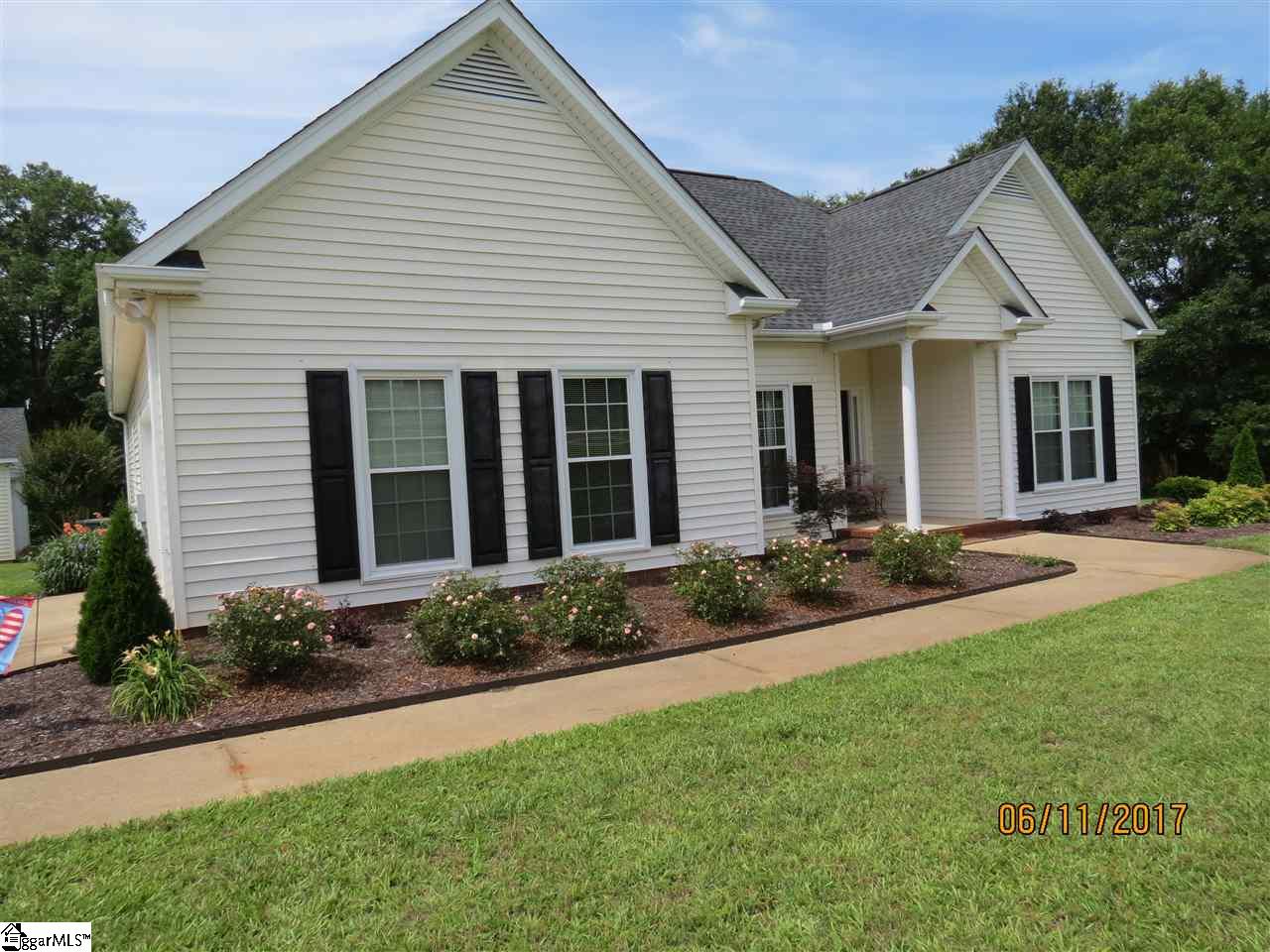 307 Parker Slatton Road Simpsonville, SC 29681 - Photo 2 of 30 Gallery Image 2