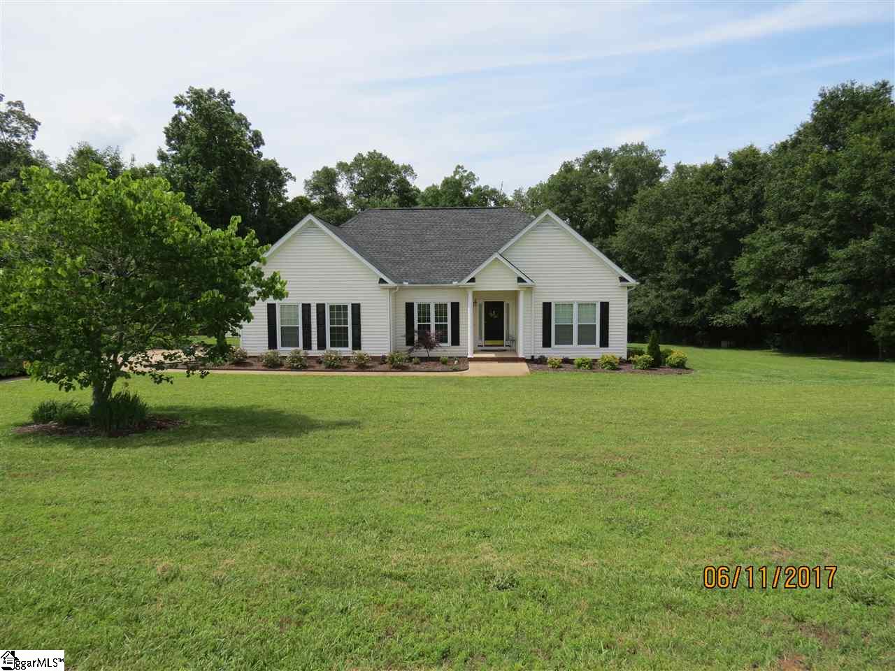 307 Parker Slatton Road Simpsonville, SC 29681 - Photo 3 of 30 Gallery Image 3