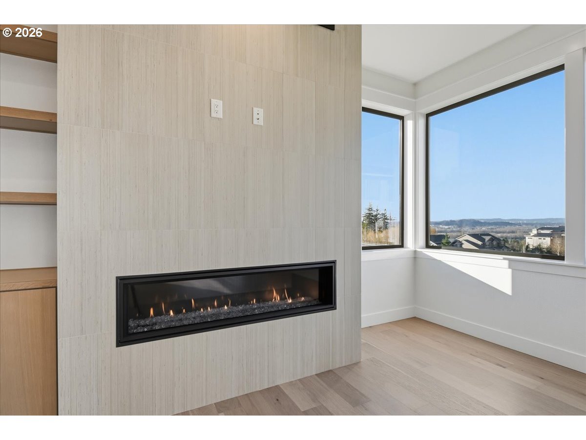 1597 Northwest Goodwin Street Camas, WA 98607 - Photo 19 of 48 Fireplace Gas