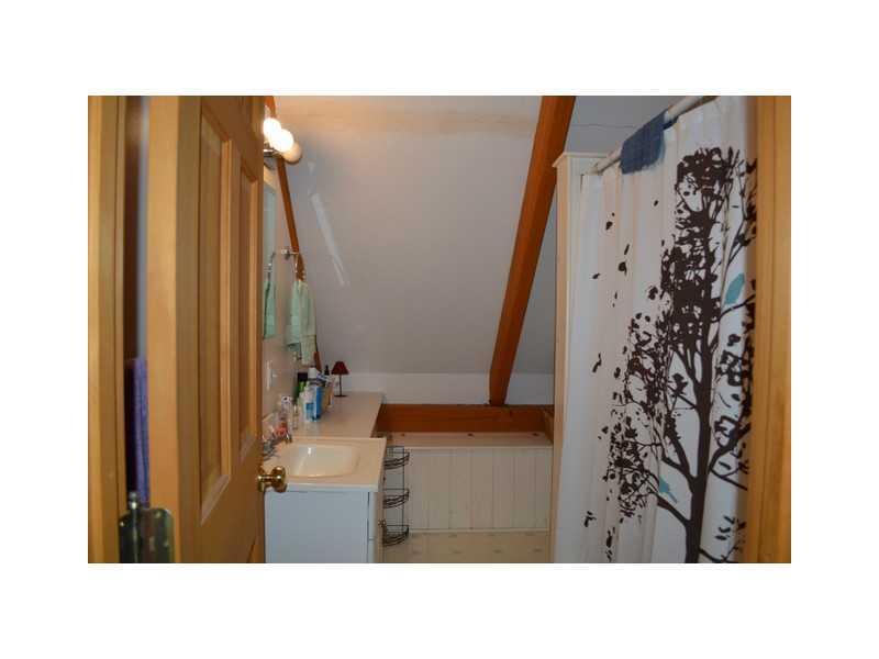 9 Reeves Lane Woolwich, ME 04579 - Photo 12 of 21 Bathroom.
