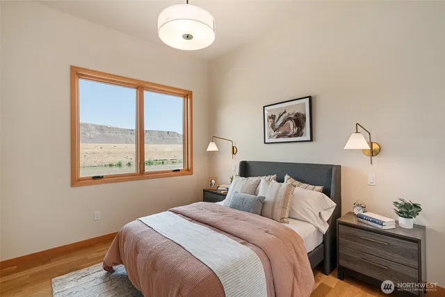 $1,860,000 | 671 Ravens Home Lane, Malaga, WA 98828