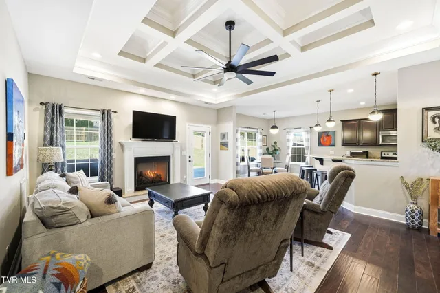 $625,000 | 241 Laurel Canyon, Johnson City, TN 37615