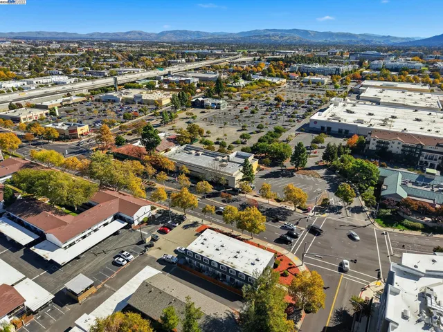 $3,499,950 | 7595 Amador Valley Boulevard, Dublin, CA 94568