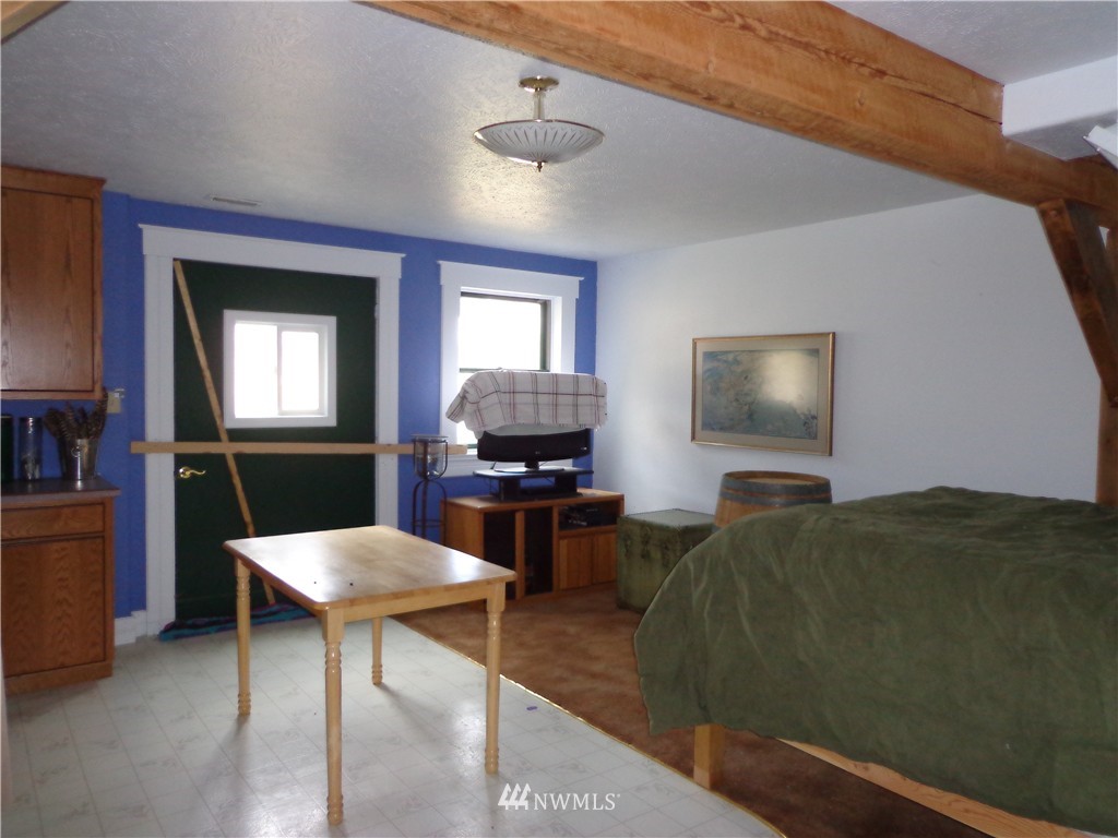 787 Customs Road Curlew, WA 99118 - Photo 11 of 25 Gallery Image 11