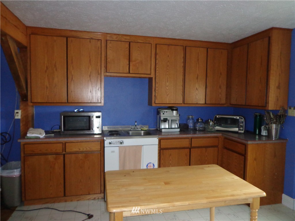 787 Customs Road Curlew, WA 99118 - Photo 12 of 25 Gallery Image 12