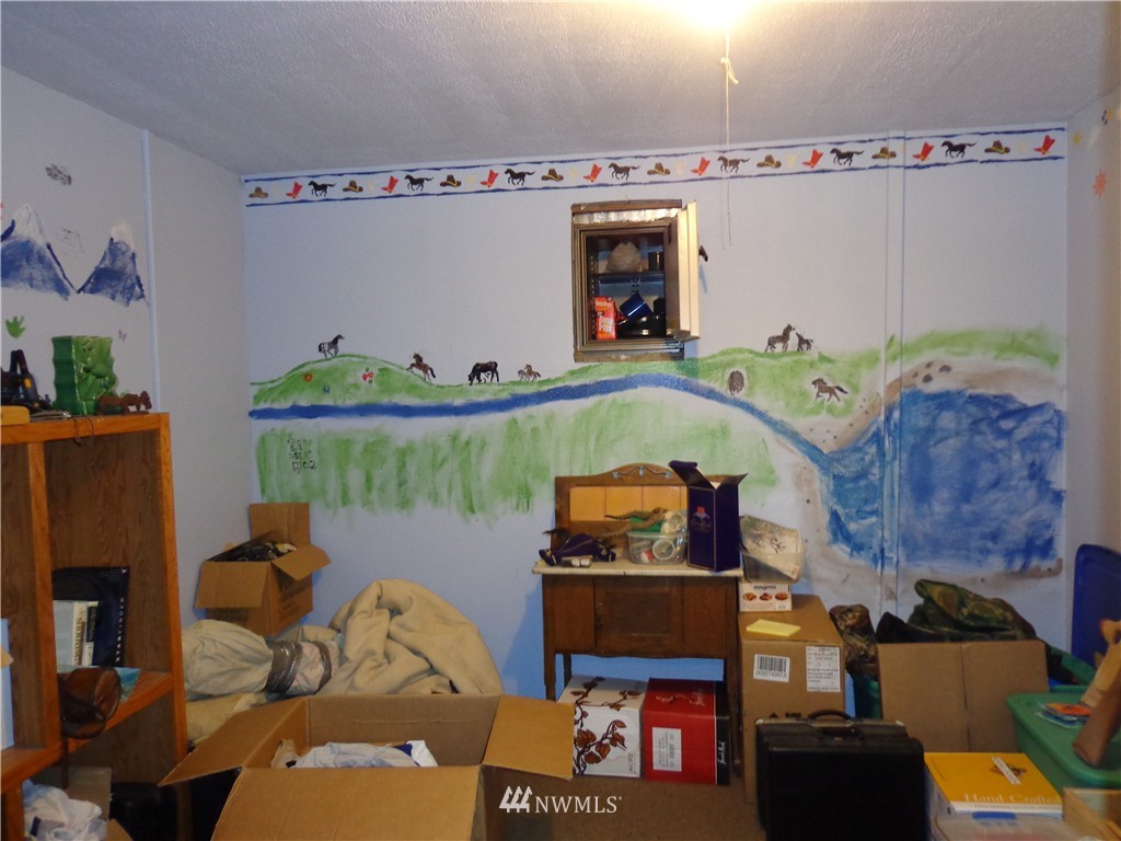 787 Customs Road Curlew, WA 99118 - Photo 10 of 25 Gallery Image 10