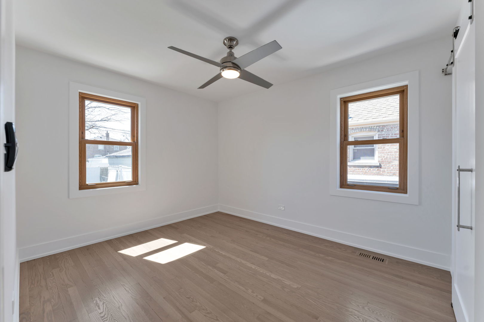 2825 West 84th Place Chicago, IL 60652 - Photo 5 of 13
