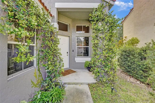 $4,400 | 648 Sand Creek Circle, Weston, FL 33327