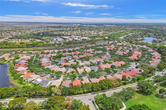 $4,400 | 648 Sand Creek Circle, Weston, FL 33327