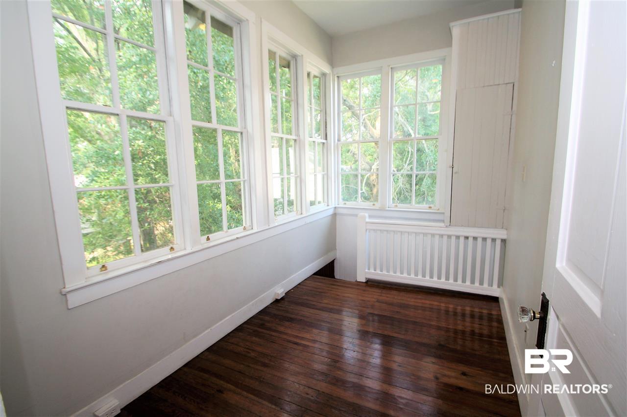 261 Rapier Avenue Mobile, AL 36604 - Photo 12 of 21