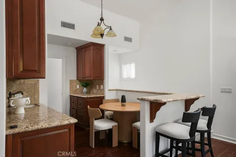 $3,950,000 | 7 Cherbourg, Newport Beach, CA 92660