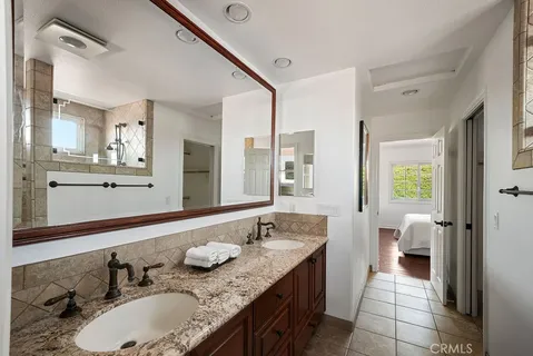 $3,950,000 | 7 Cherbourg, Newport Beach, CA 92660