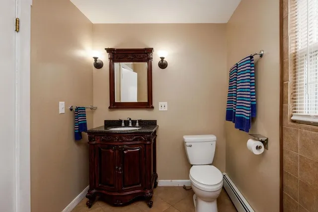 $499,000 | 27 Ash Street, Hartford, VT 05001