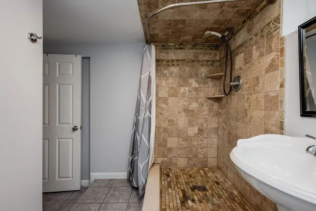 $499,000 | 27 Ash Street, Hartford, VT 05001