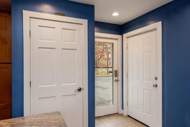 $499,000 | 27 Ash Street, Hartford, VT 05001