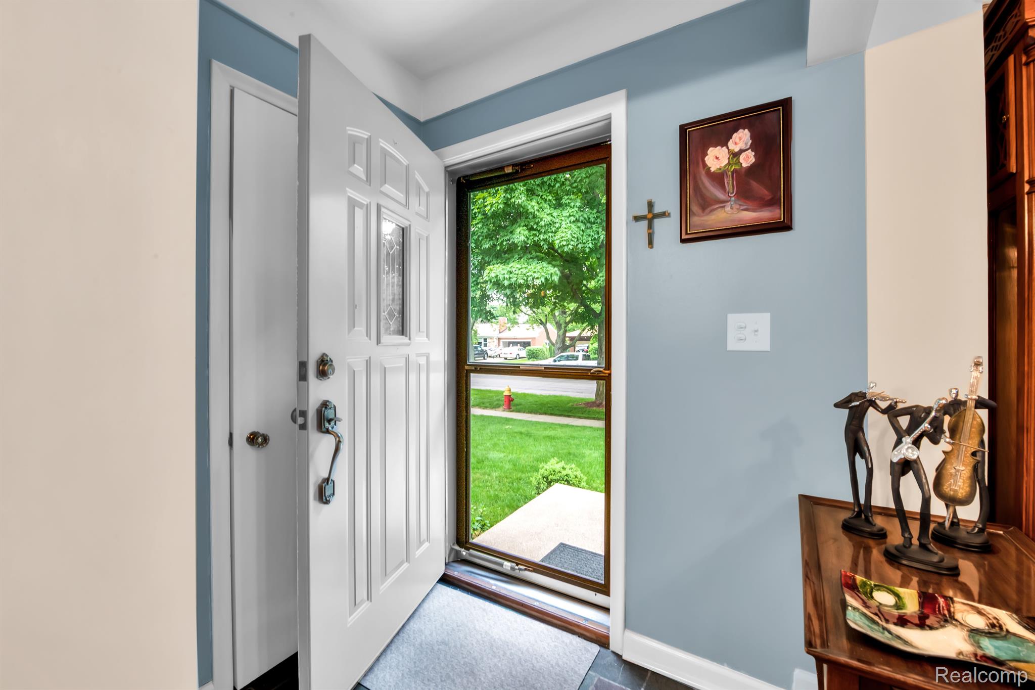 9364 Reeck Road Allen Park, MI 48101 - Photo 3 of 33 Gallery Image 3