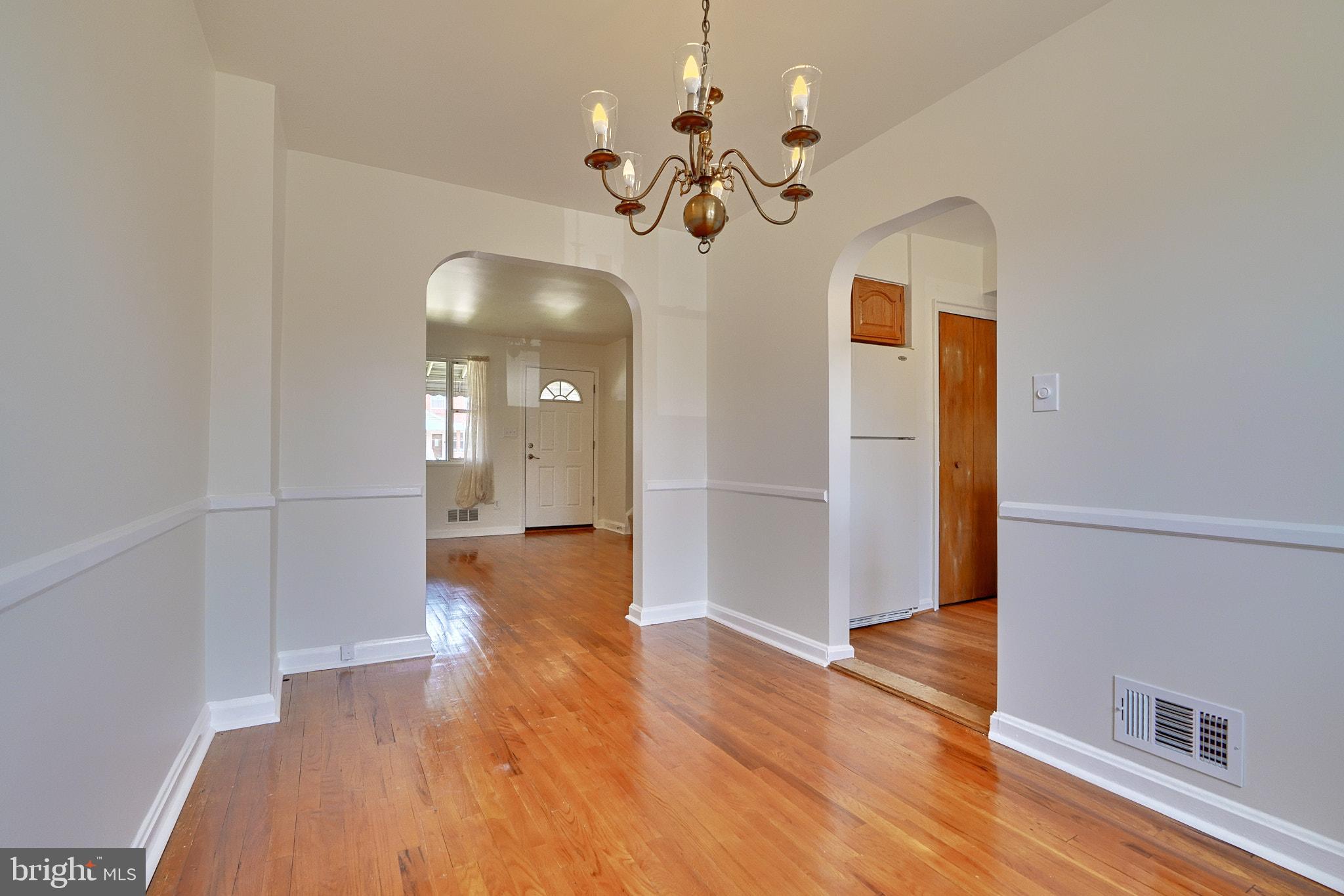 7731 Wynbrook Road Baltimore, MD 21224 - Photo 8 of 26 Dining room