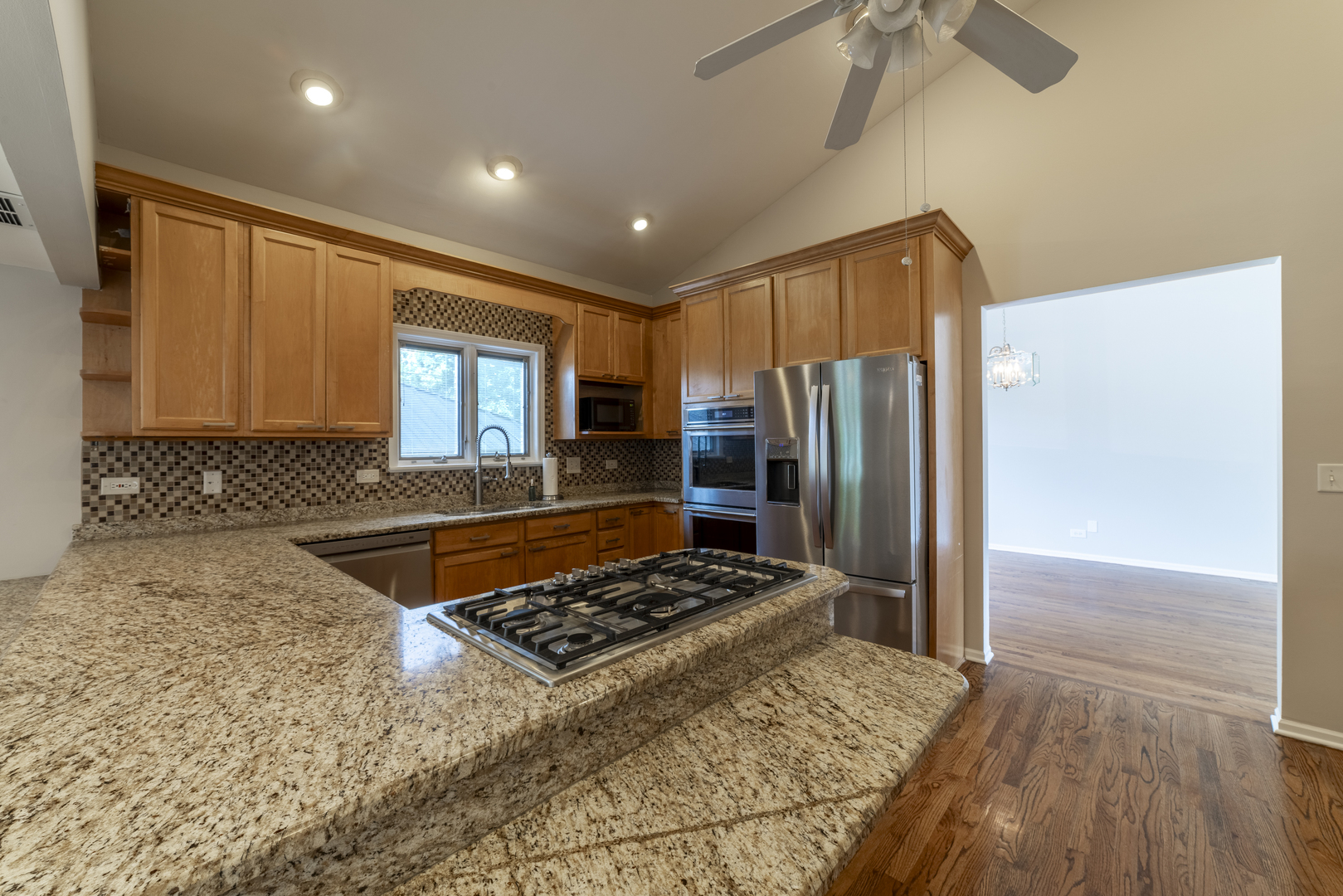 200 North Maple Street Addison, IL 60101 - Photo 21 of 95 Gallery Image 21