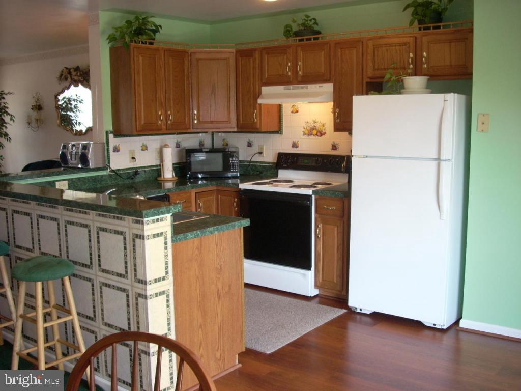 109 Foxglove Meadows Lititz, PA 17543 - Photo 4 of 11 Gallery Image 4