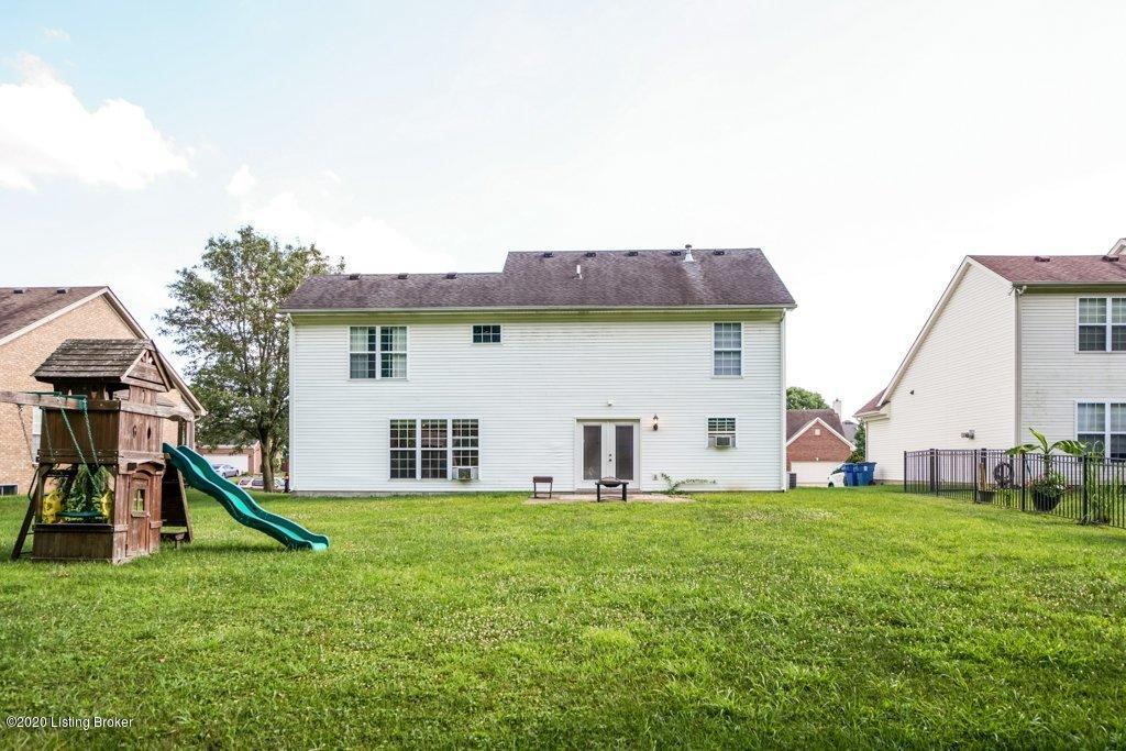 8217 Adams Run Road Louisville, KY 40228 - Photo 27 of 31 027-8217-27_m