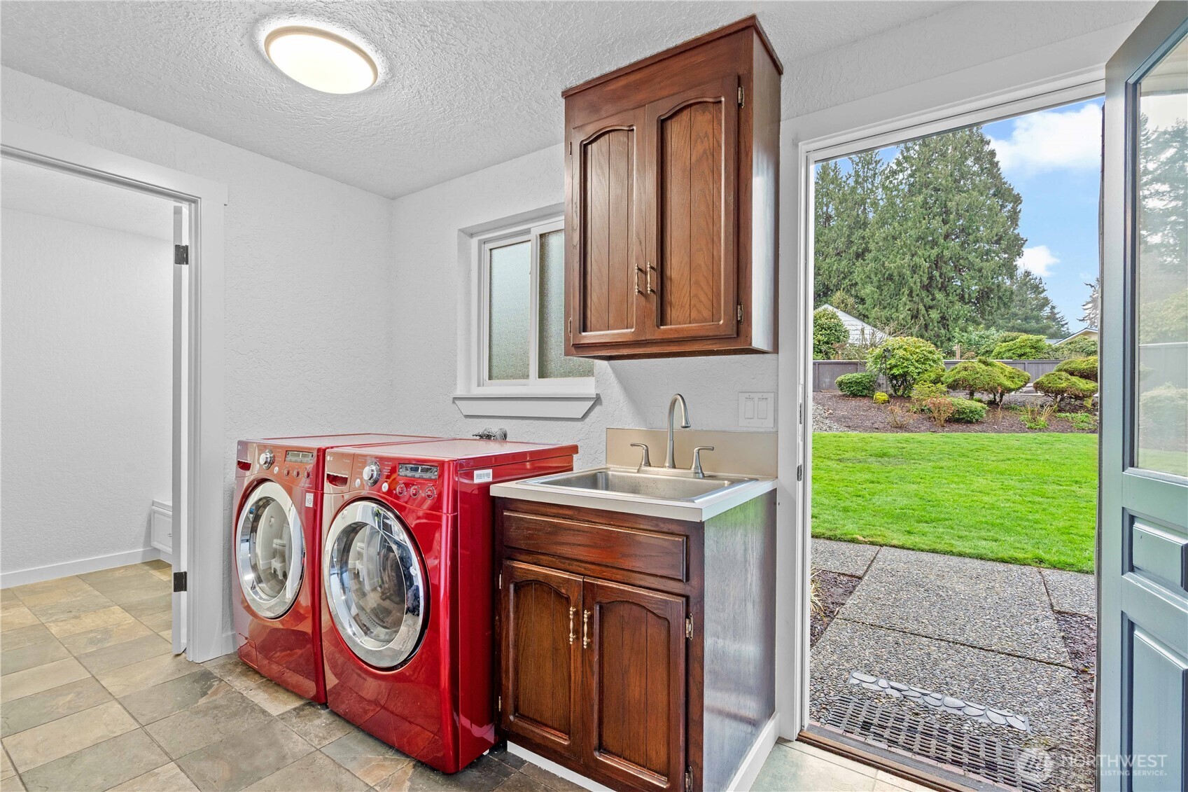 3005 Southwest 300th Place Federal Way, WA 98023 - Photo 33 of 40