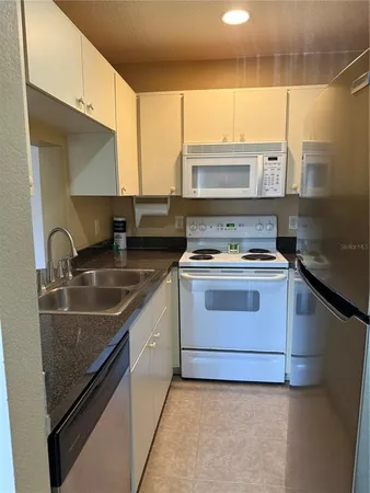 $160,000 | 1134 South Pine Ridge Circle, Unit 34, Sanford, FL 32773
