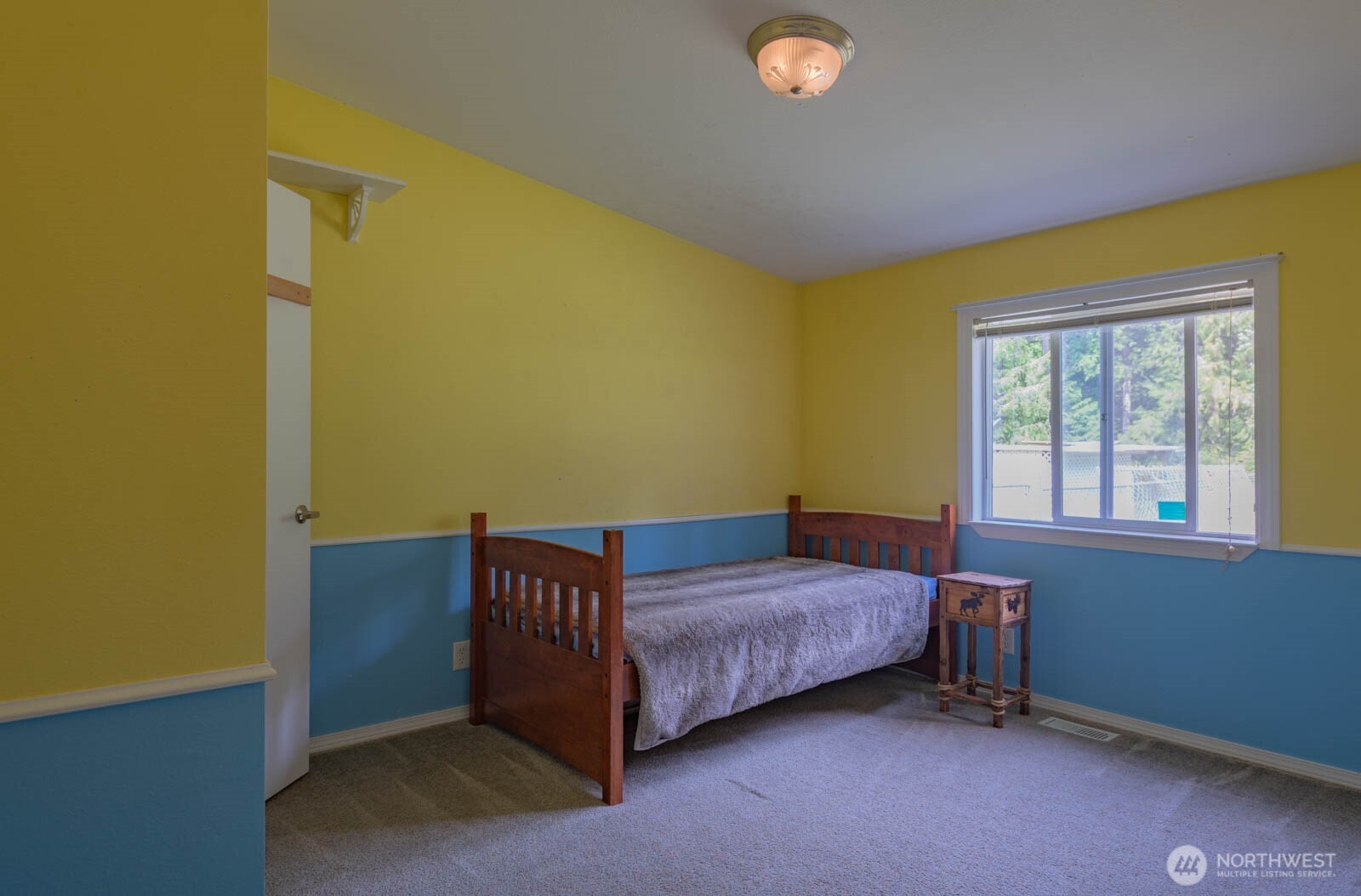 239 Robinson Road Port Angeles, WA 98362 - Photo 11 of 40