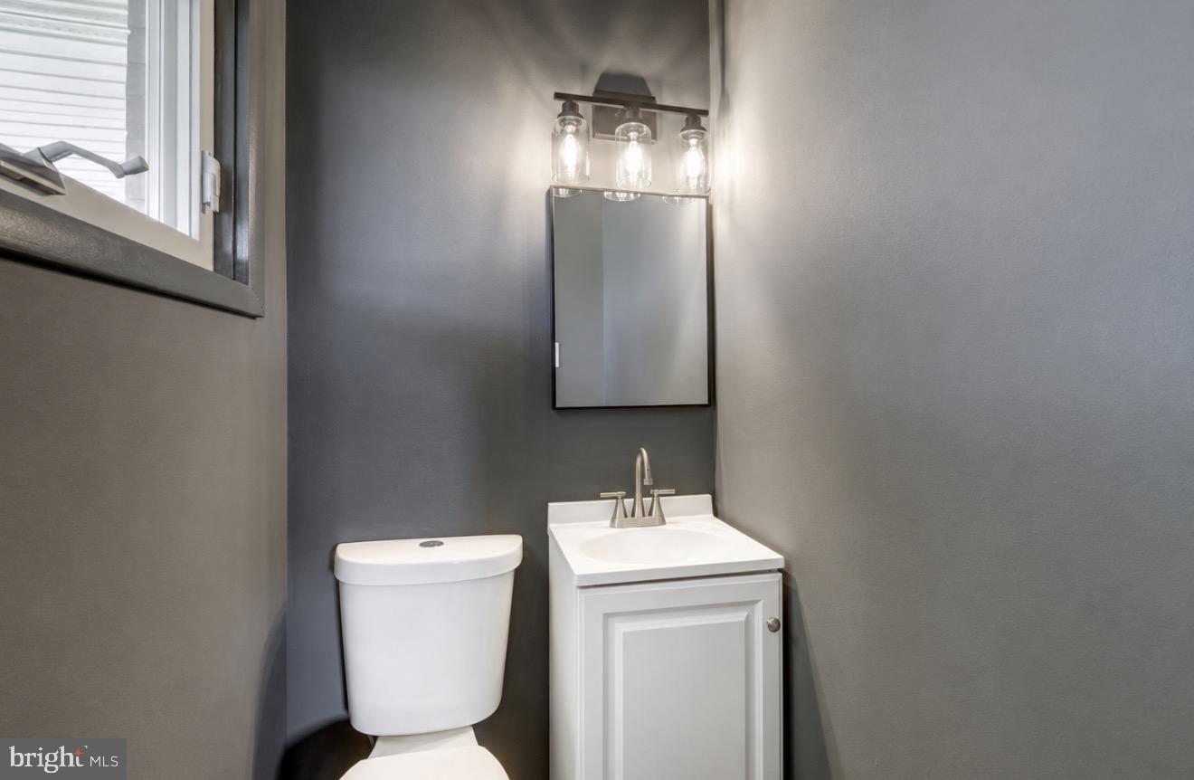 503 Matthew Road Harrisburg, PA 17109 - Photo 28 of 30 bathroom